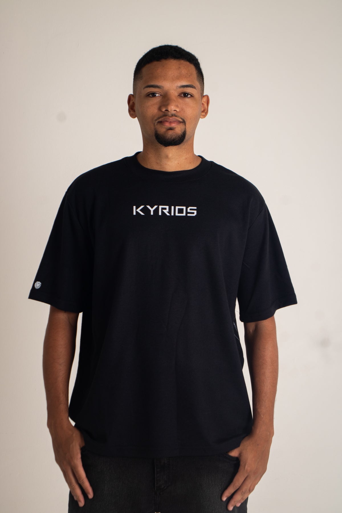 Camiseta Oversized GÓLGOTA (O Sacrifício) - João 19:17-18